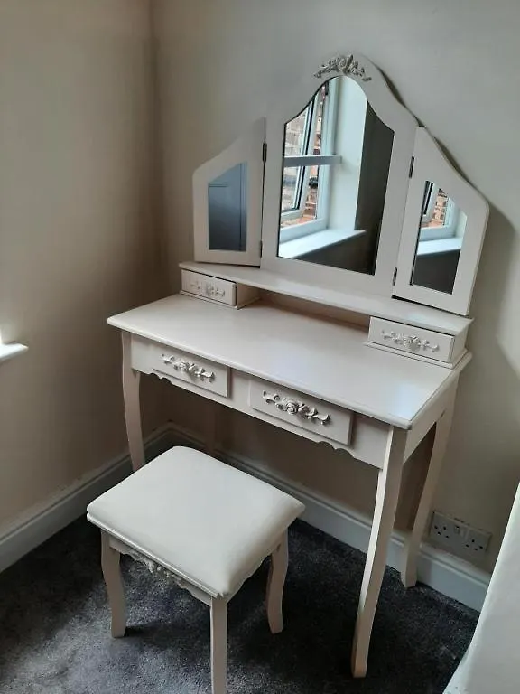Salisbury Guest House - Free Parking York