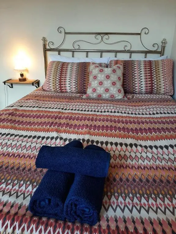 Salisbury Guest House - Free Parking York